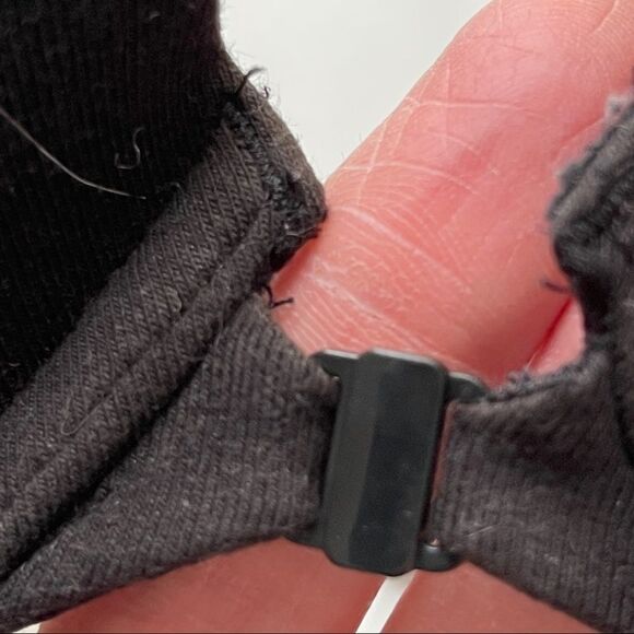 Victoria's Secret Front Clasp Pushup Bra with Cotton‎ Lace Back - 32D - Picture 3 of 6